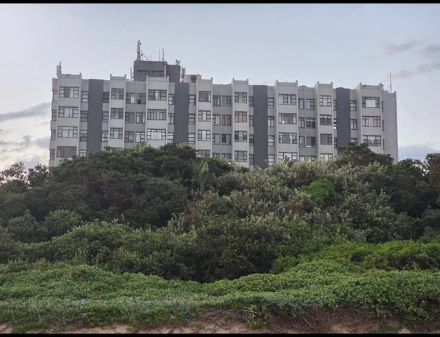 2 BEDROOM APARTMENT FOR SALE IN SEA PARK